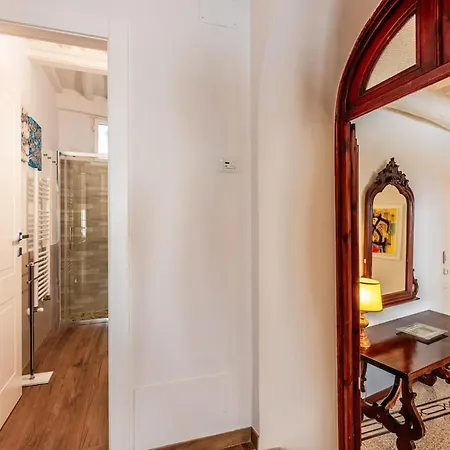 Apartment Eloisa - Affitti Brevi Italia Lucca