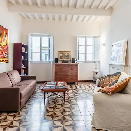 Apartment Eloisa - Affitti Brevi Italia Lucca